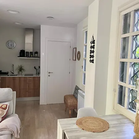 شقة La Casa De La Brujita With Ac License Ess02999 *