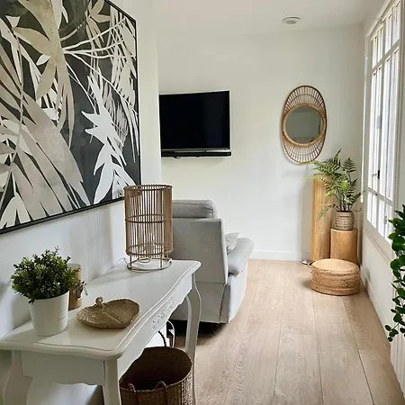 Apartament La Casa De La Brujita With Ac License Ess02999 *